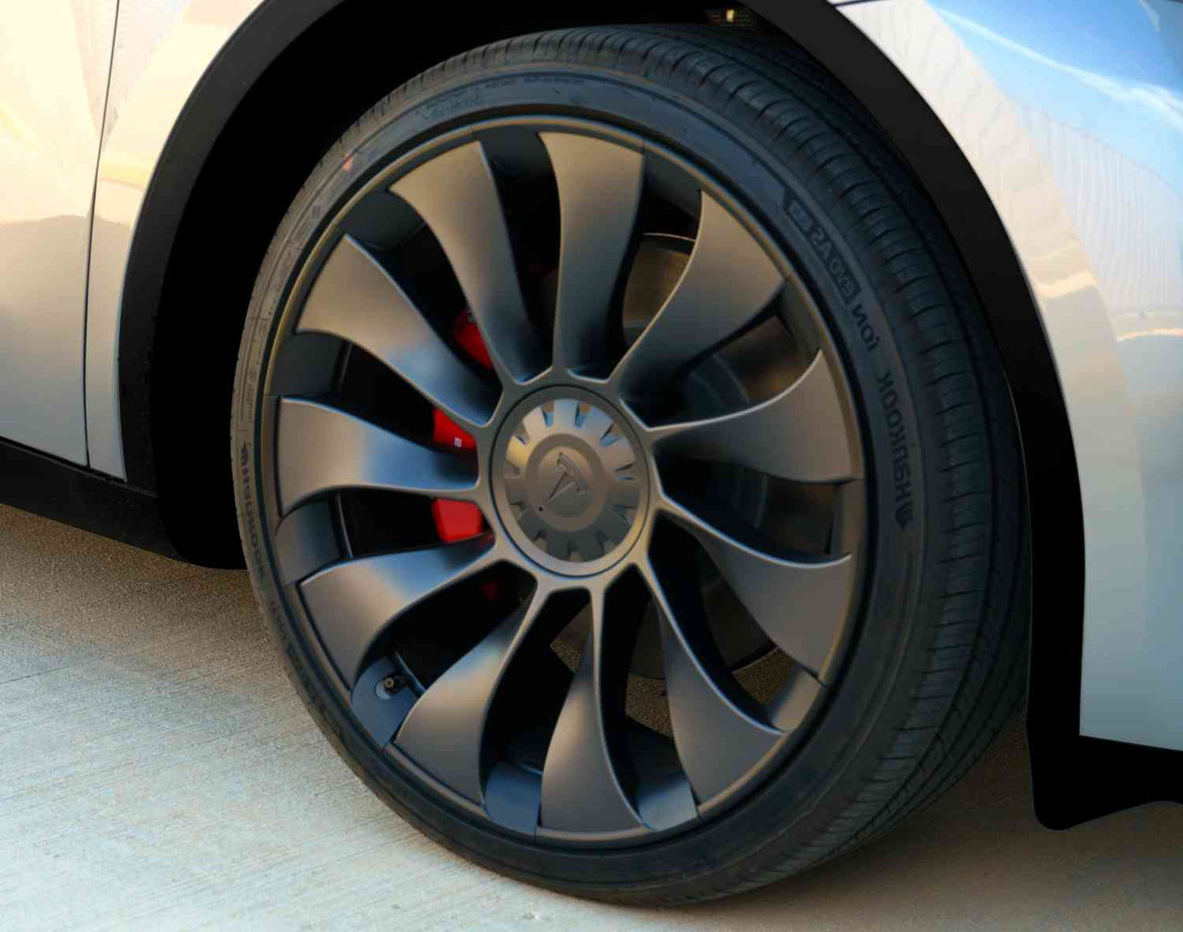 Auto-Wheels & Tires